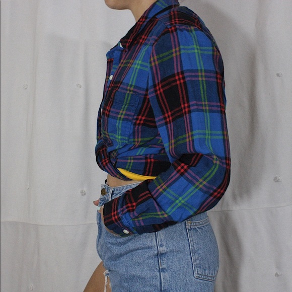 Large Old Navy flannel button up - Picture 4 of 4